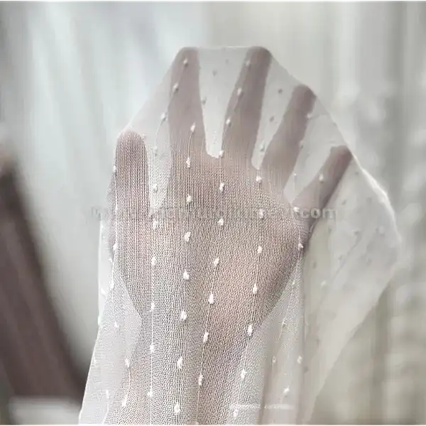 İnci detaylı simsiz tül perde – sade, modern ve ışık geçirgen zarif perde modeli