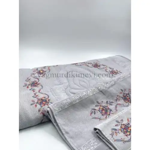 Kanaviçe İşlemeli Seccade Takımı (3’lü Set)